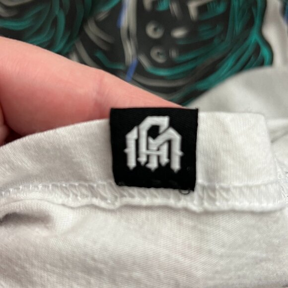 Into the AM Universal Love Glow-in-the-Dark Astronaut Tee T-Shirt SZ 2XL - Picture 3 of 4